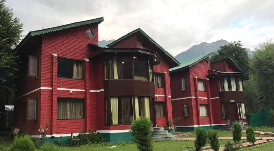 The Pinus Resort Pahalgām Eksteriør bilde
