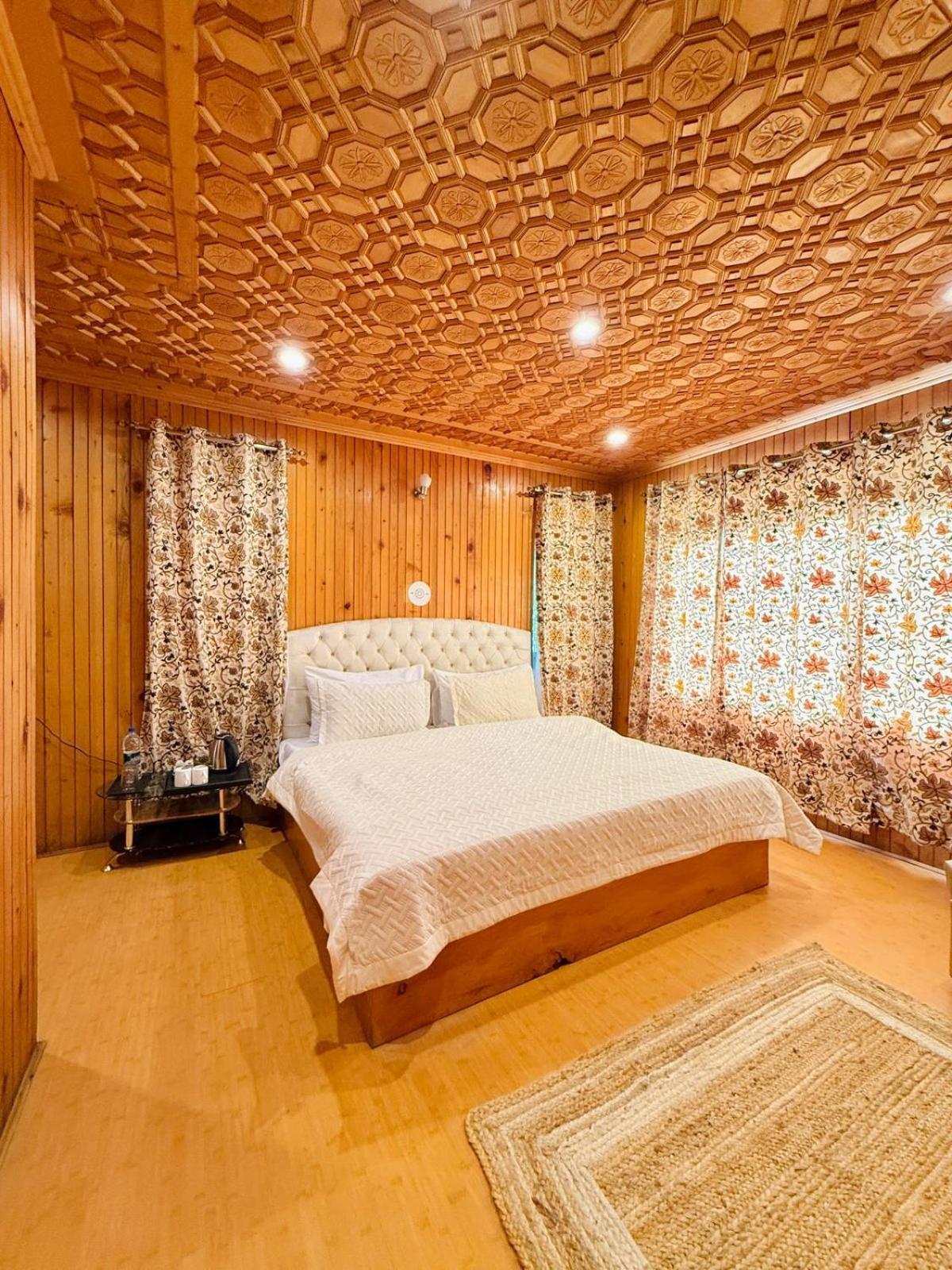 The Pinus Resort Pahalgām Eksteriør bilde