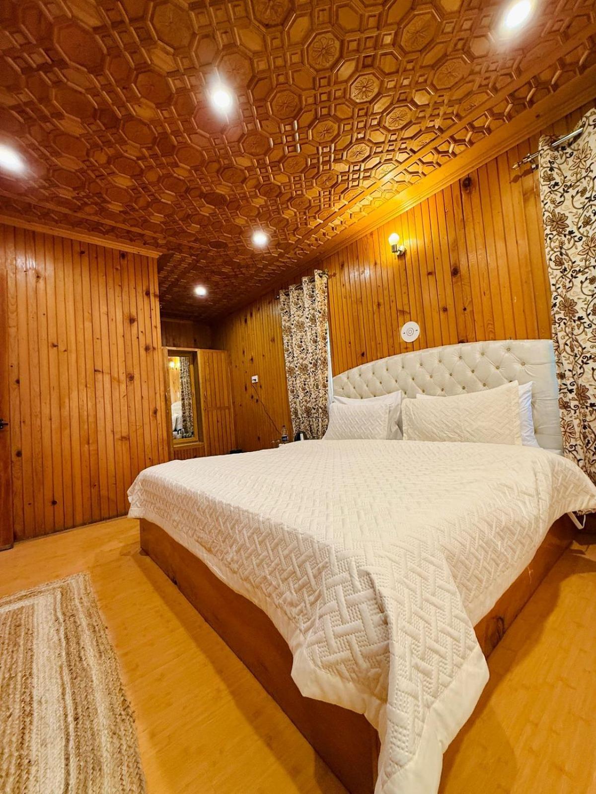 The Pinus Resort Pahalgām Eksteriør bilde