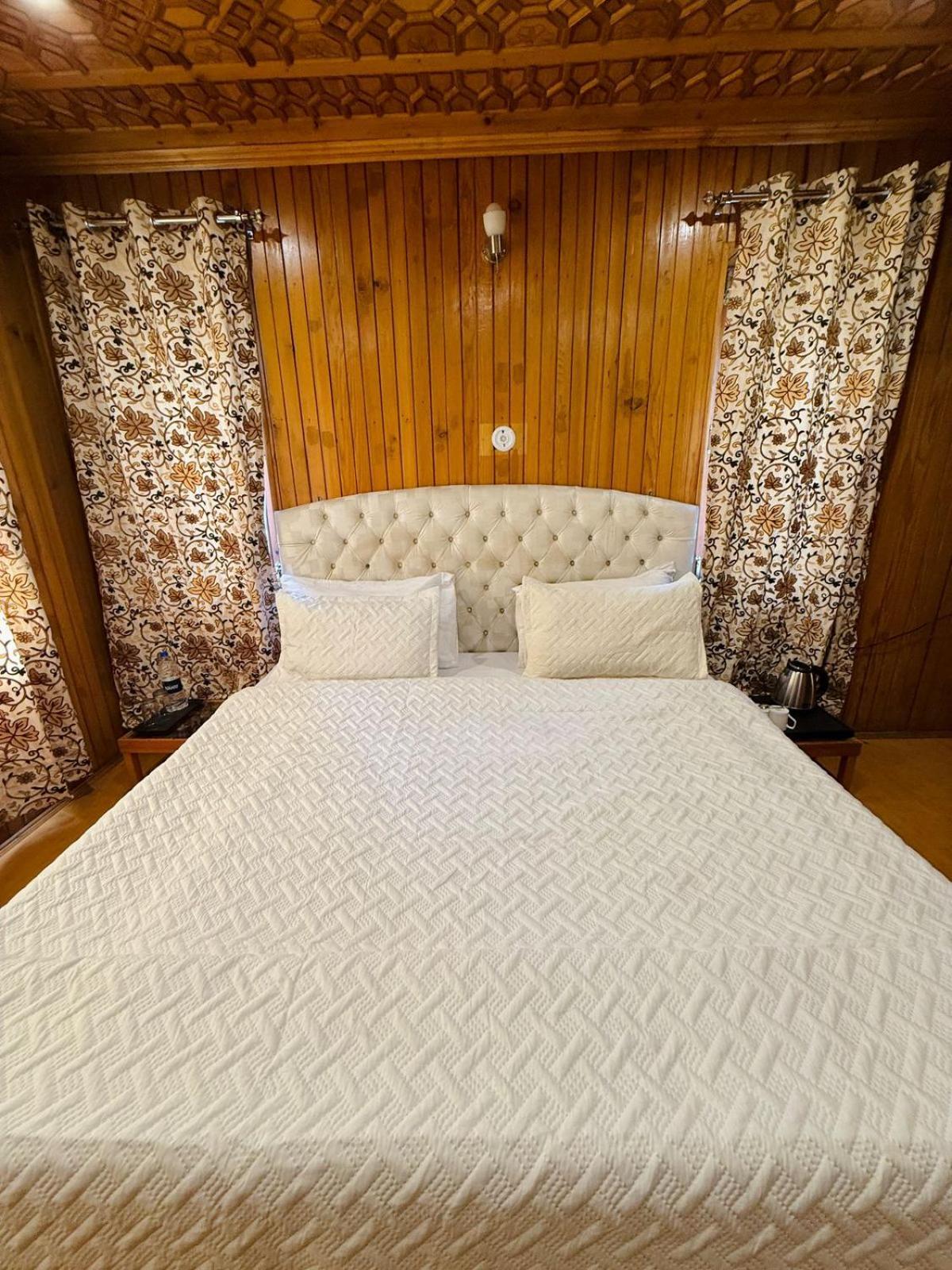 The Pinus Resort Pahalgām Eksteriør bilde