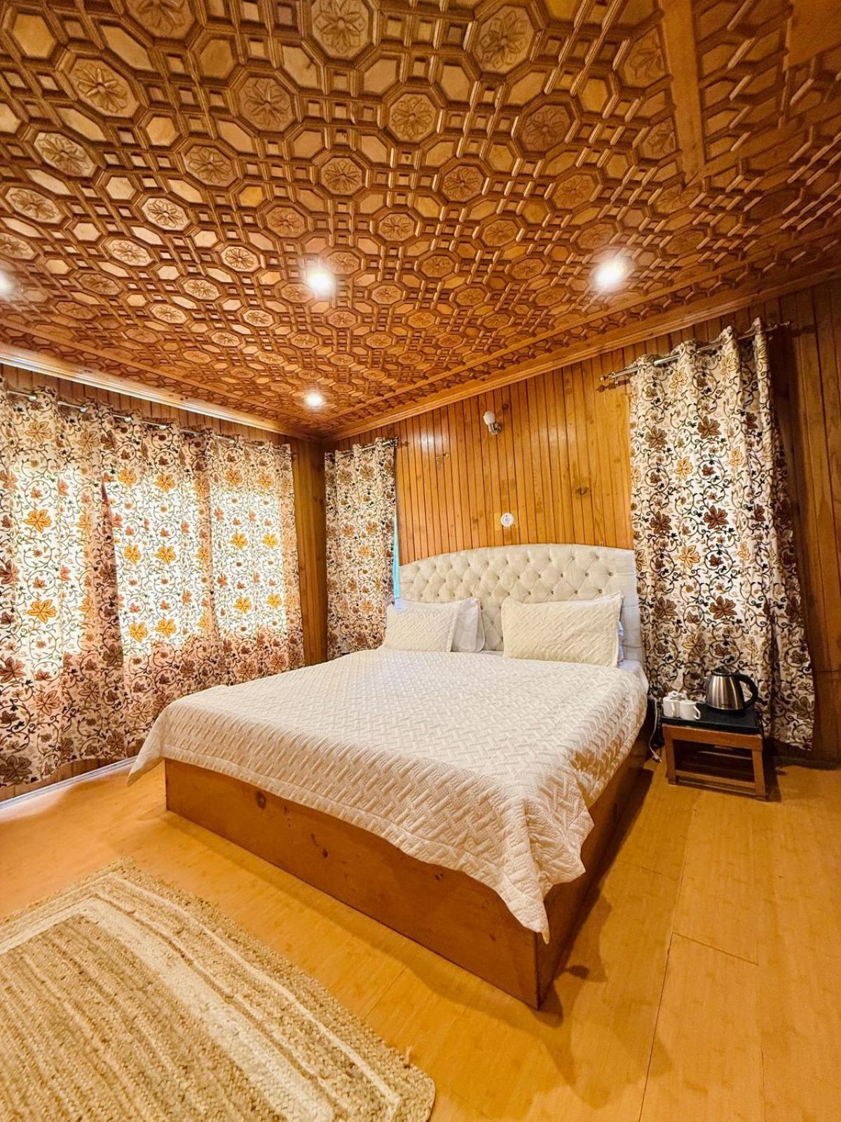 The Pinus Resort Pahalgām Eksteriør bilde